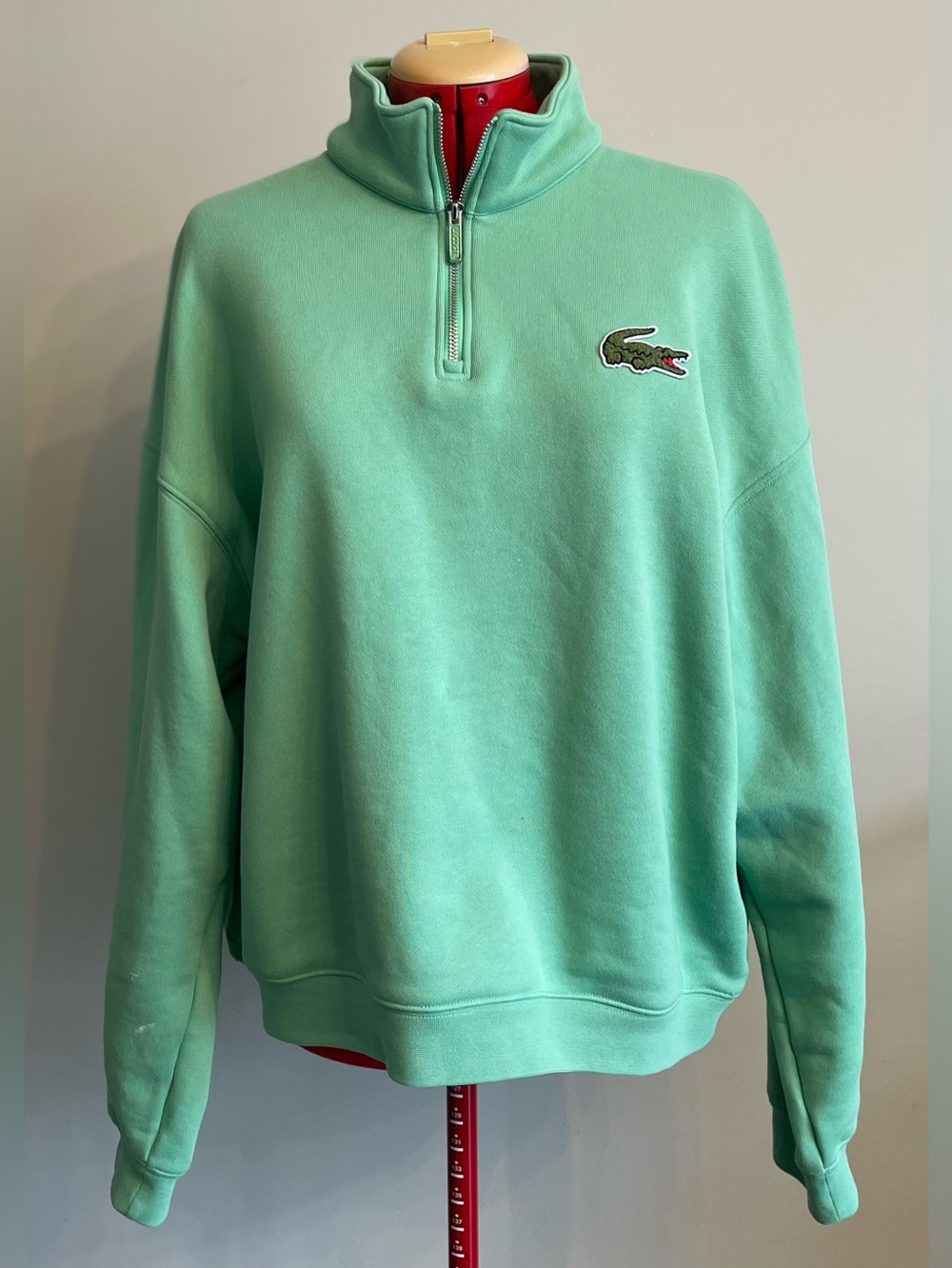 Lacoste - all cotton sweater Size Large